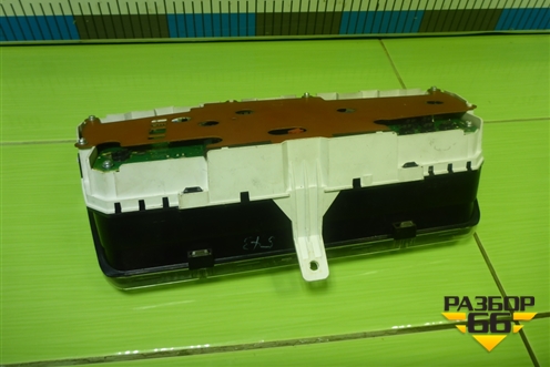 Щиток приборов МКПП (MN151543) для Mitsubishi Lancer-9  с 2003-2008г