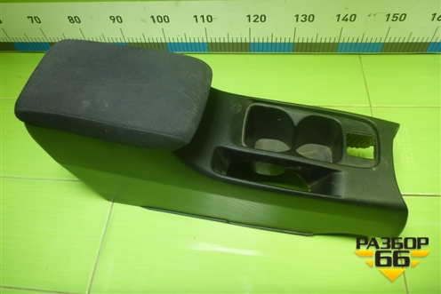 Подлокотник (MR512526) для Mitsubishi Lancer-9  с 2003-2008г