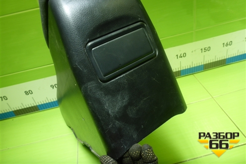 Подлокотник (MR512526) для Mitsubishi Lancer-9  с 2003-2008г