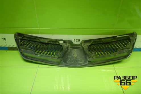 Решетка радиатора (после 2005г) (7450A235) для Mitsubishi Lancer-9  с 2003-2008г