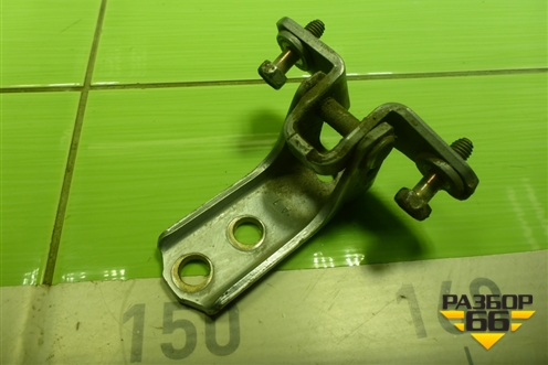 Петля двери задней левой нижняя для Mitsubishi Lancer-9  с 2003-2008г