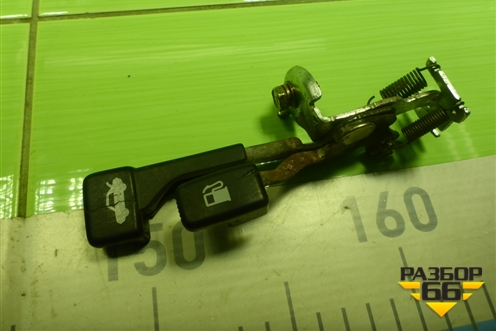 Ручка открывания багажника и лючка бензобака для Mitsubishi Lancer-9  с 2003-2008г