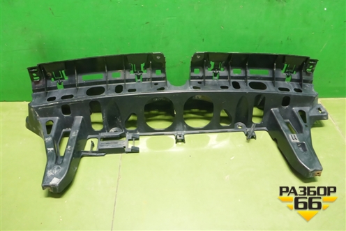 Кронштейн заднего бампера центральный (51127226939) для BMW X5 E70 с 2007-2013г