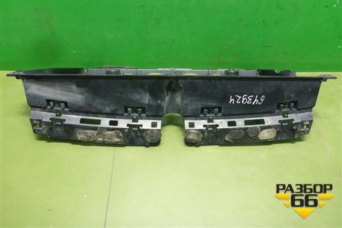 Кронштейн заднего бампера центральный (51127226939) для BMW X5 E70 с 2007-2013г