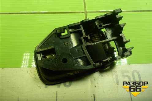 Ручка внутренняя двери передней правой для Mitsubishi Lancer-9  с 2003-2008г