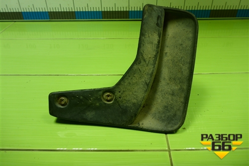 Брызговик задний правый (седан) (MN126480) для Mitsubishi Lancer-9  с 2003-2008г