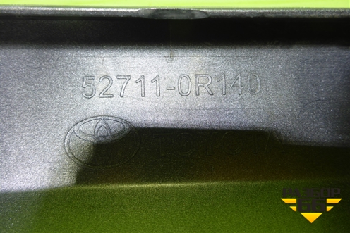 Накладка переднего бампера (на юбку) (527110R140) для Toyota Rav-4 с 2018г
