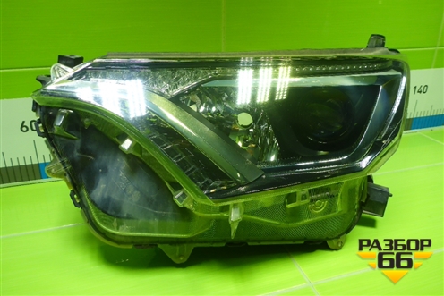 Фара левая (после 2016г галоген) (8113042650) для Toyota Rav-4 с 2012-2019г