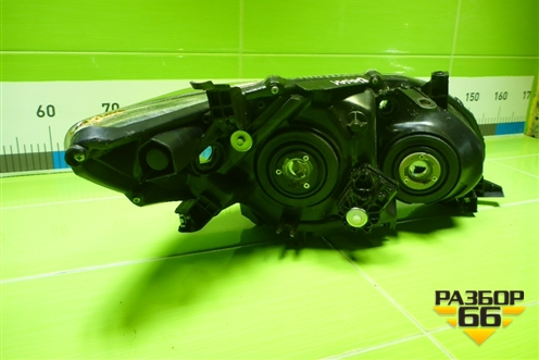 Фара левая (после 2010г галоген дубликат) (8117012D80) для Toyota Corolla (E15) с 2006-2013г