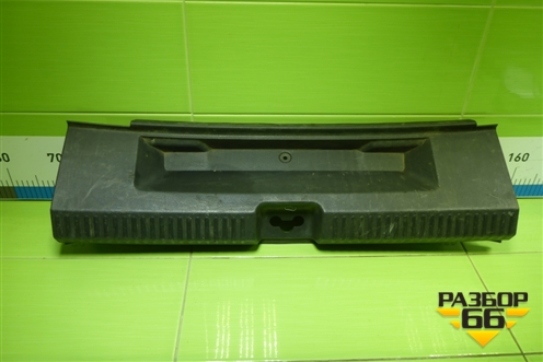 Обшивка багажника на заднюю панель (6RU863459A) для Volkswagen Polo (седан) с 2010г