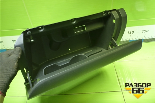 Бардачок (6RU857097G) для Volkswagen Polo (седан) с 2010г