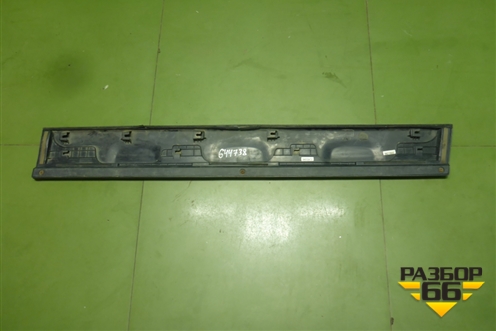 Накладка двери передней левой (75332SWTW010M1) для Honda CR-V(RE) с 2006-2012г