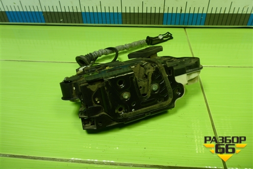 Замок двери передней правой (6RF837016) для Volkswagen Polo (седан) с 2010г