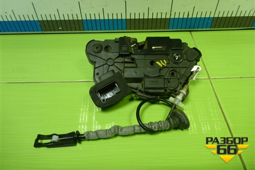 Замок двери передней правой (6RF837016) для Volkswagen Polo (седан) с 2010г