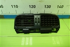 Дефлектор воздушный центральный (6R0819728) для Volkswagen Polo (седан) с 2010г