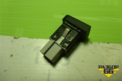 Кнопка обогрева сидений (левая) (6R0963563A) для Volkswagen Polo (седан) с 2010г