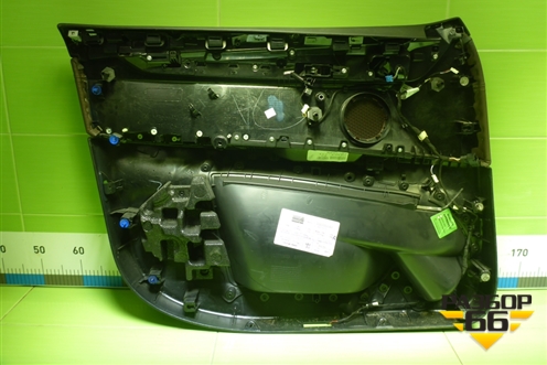 Обшивка двери передней правой под электрику (736995208) для BMW X5 F15 с 2013г