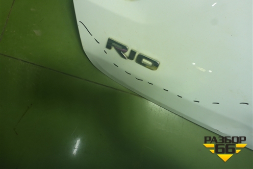 Крышка багажника (под камеру) (69200H0010) для Kia Rio с 2017г