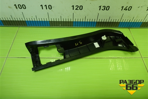 Обшивка багажника правая для BMW X5 F15 с 2013г