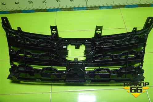 Решетка радиатора (531110K640) для Toyota Fortuner с 2016г