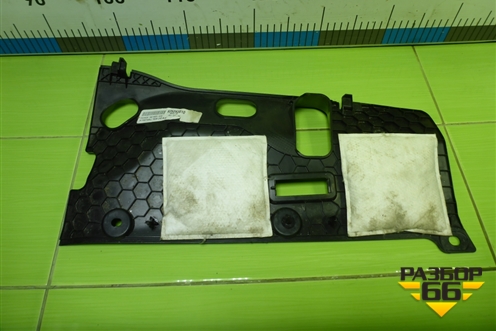 Накладка на торпедо (под бордачком) (51459252420) для BMW X5 F15 с 2013г
