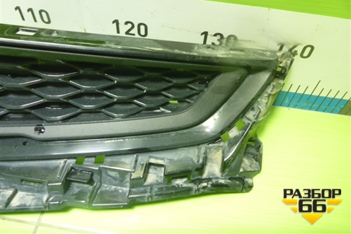 Решетка радиатора (8891165090) для Geely Tugella с 2019г
