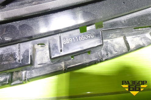 Решетка радиатора (8891165090) для Geely Tugella с 2019г