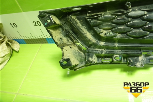 Решетка радиатора (8891165090) для Geely Tugella с 2019г