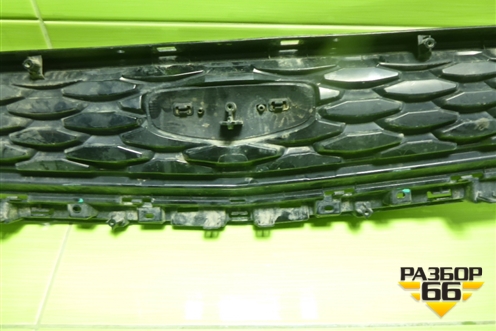 Решетка радиатора (8891165090) для Geely Tugella с 2019г