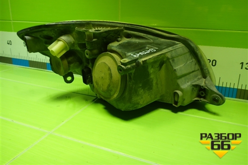 Фара левая (галоген) (5J1941017) для Skoda Fabia с 2007-2014г
