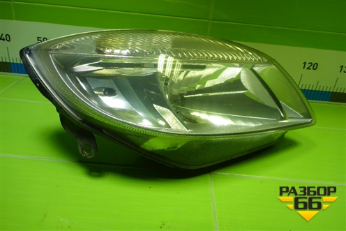 Фара правая (галоген) (5J1941016) для Skoda Fabia с 2007-2014г