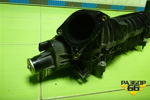 Коллектор впускной (3.0л N57D30A) (7811909) для BMW X5 F15 с 2013г