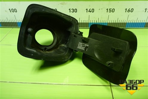 Лючок бензобака (7297904) для BMW X5 F15 с 2013г