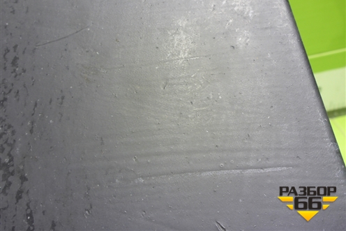 Заглушка решетки радиатора  (правая нижняя) (82266444) для Volvo TRUCK FM с 2001-2013г (ФМ)