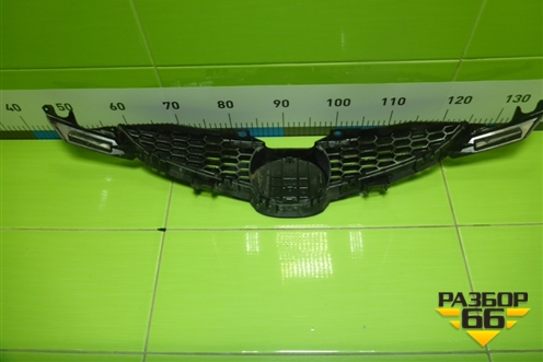 Решетка радиатора (D65150711) для Mazda Mazda 2 (DE) с 2007г