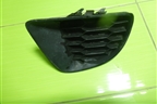 Решетка в передний бампер правая (D65150C11) для Mazda Mazda 2 (DE) с 2007г