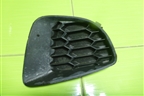 Решетка в передний бампер левая (D65150C21) для Mazda Mazda 2 (DE) с 2007г