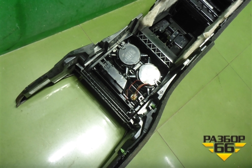 Подлокотник для BMW X5 F15 с 2013г