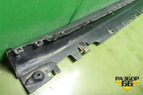Накладка на порог наружная правая (51177294376) для BMW X5 F15 с 2013г