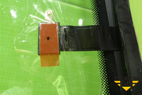 Стекло лобовое (с обогревом под датчик дождя) (555000475AA) для OMODA C5 с 2022г