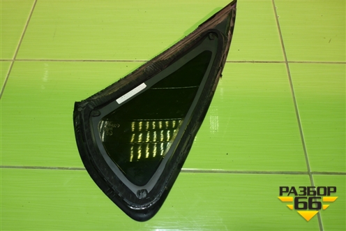 Стекло глухое правое (6RU845298A) для Volkswagen Polo (седан) с 2010г