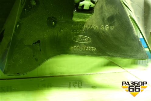 Держатель задней полки левый (2N11N46809APW) для Ford Fusion с 2002г