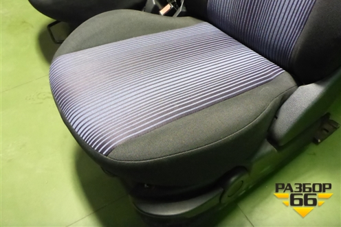 Сиденья комплект (с AIR BAG и подогревом) для Ford Fusion с 2002г