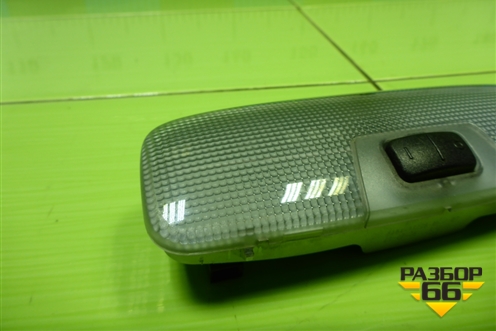 Плафон салонный передний (8A6A13776AB) для Ford Fusion с 2002г