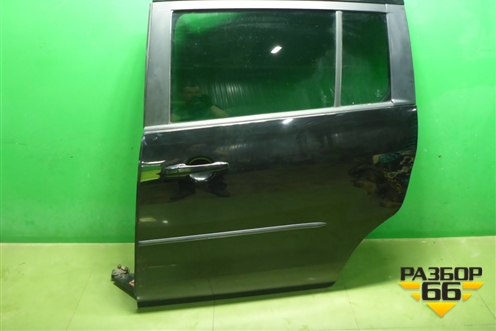 Дверь сдвижная левая для Mazda Mazda 5 с 2005-2010г