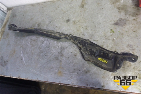 Короб водоотводящий для Mazda Mazda 3 (BL) с 2009-2013г