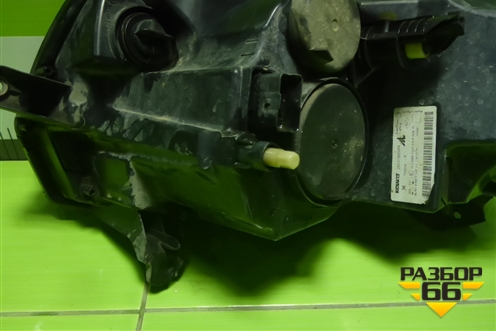 Фара правая (260105559R) для Renault Logan II с 2012г