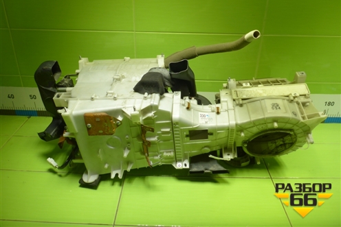 Корпус отопителя (4432107973) для Mitsubishi Pajero/Montero с 2007г