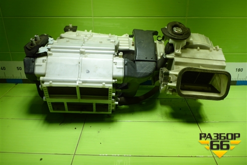 Корпус отопителя (4432107973) для Mitsubishi Pajero/Montero с 2007г