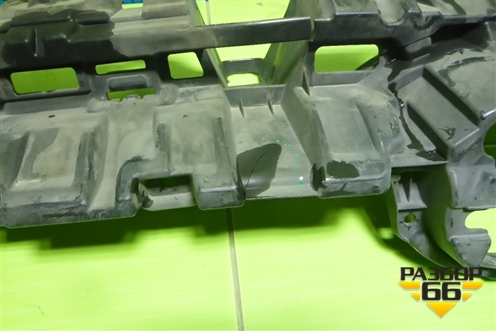 Кронштейн переднего бампера центральный (5311542010) для Toyota Rav-4 с 2018г